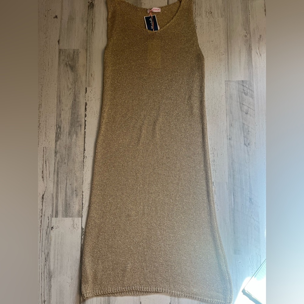 NWT Yunika swim cover up